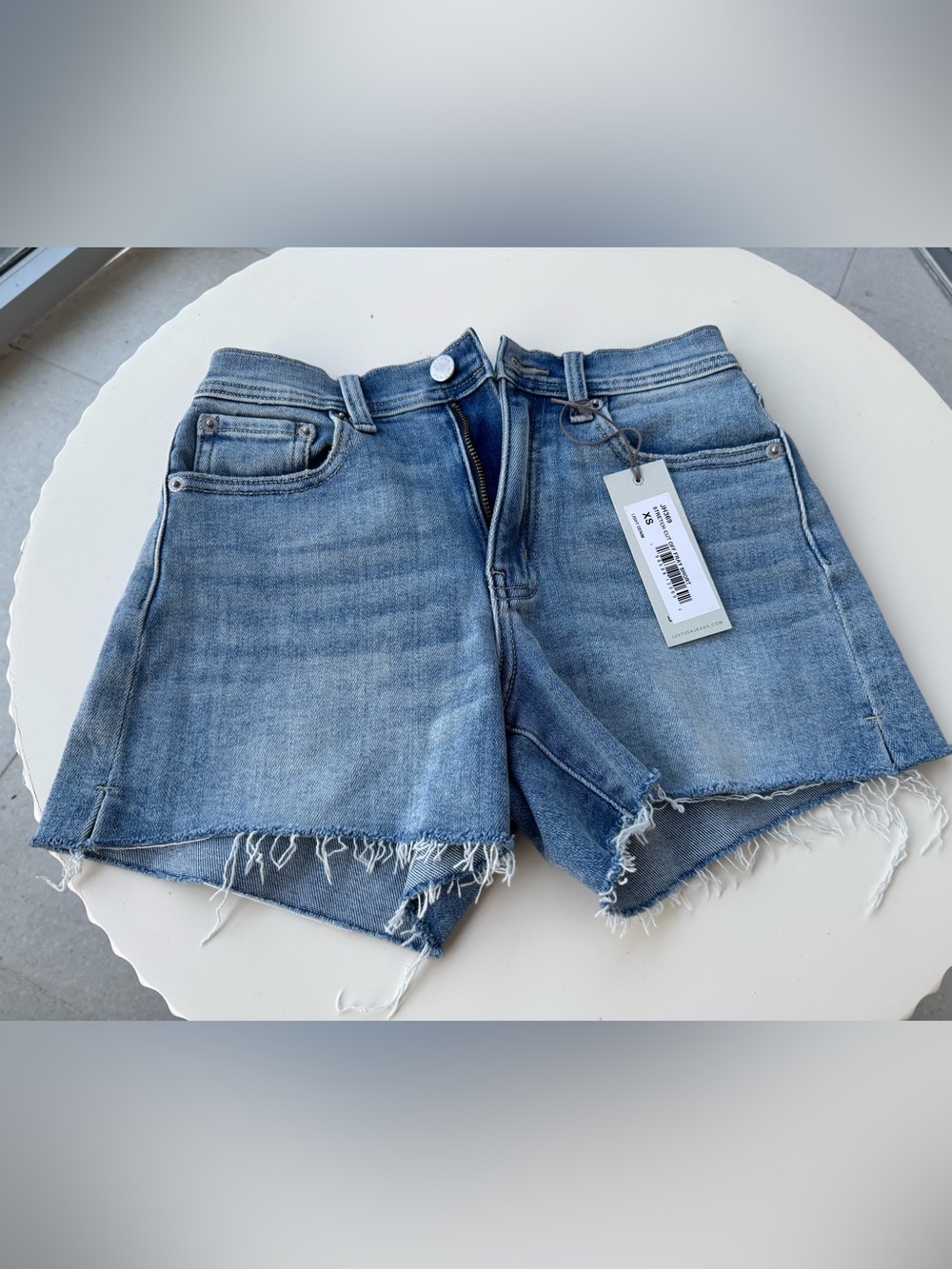NWT Just USA Stretch Cut Off Fray Denim Shorts XS High Rise Light Wa